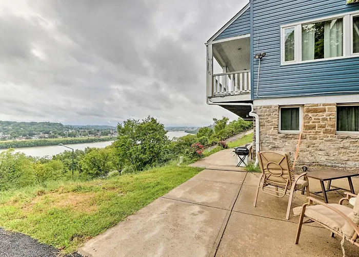 Queen City Sanctuary With Views, 3 Mi To Downtown!
